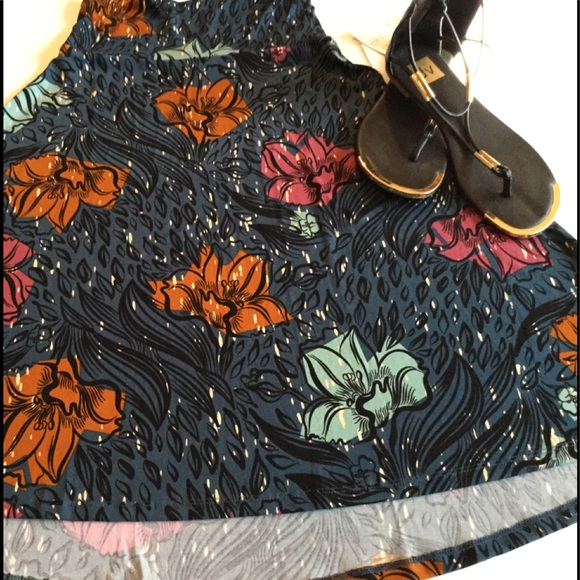 LuLaRoe Azure skirt XS NWT🌻 - Picture 5 of 6